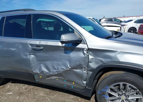 2023 Chevrolet Traverse Fwd Lt Cloth z USA, uszkodzony, nr VIN 1GNERGKWXPJ104352